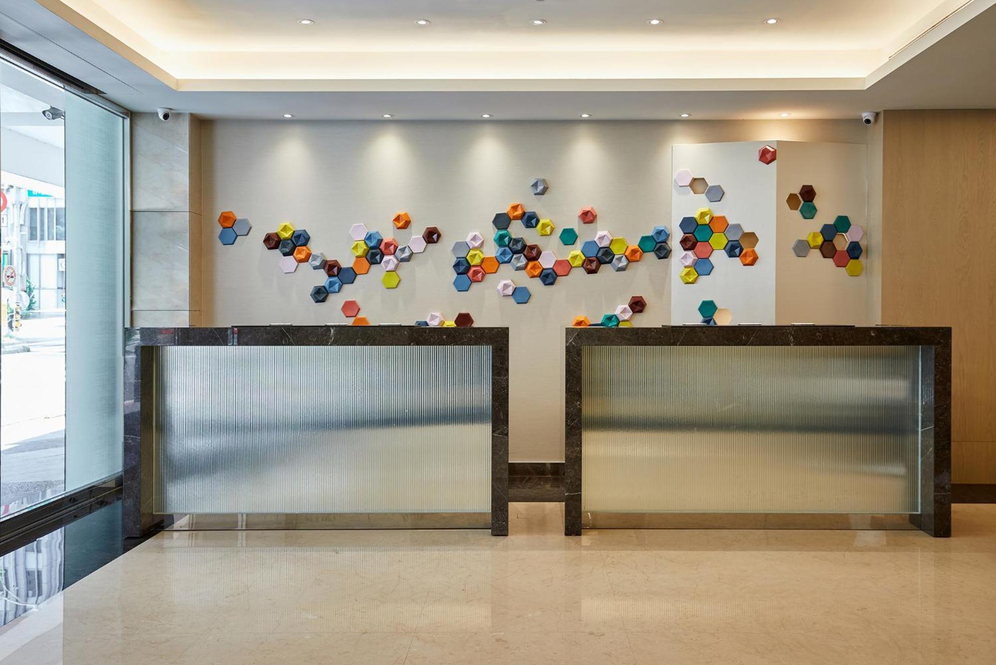 K Hotels Taipei Linsen Экстерьер фото